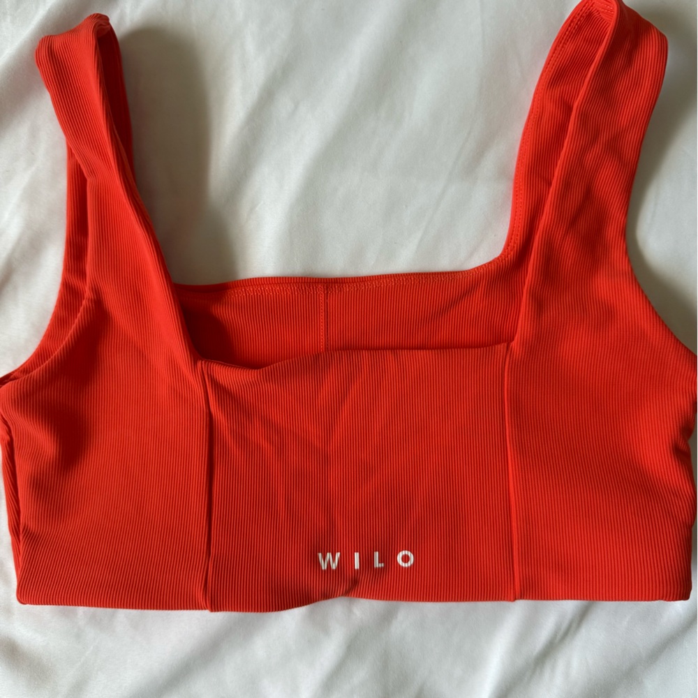 WILO Women's Orange Ribbed Sports Bra